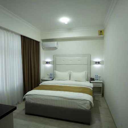 Viva Hotel Tashkent Exterior foto